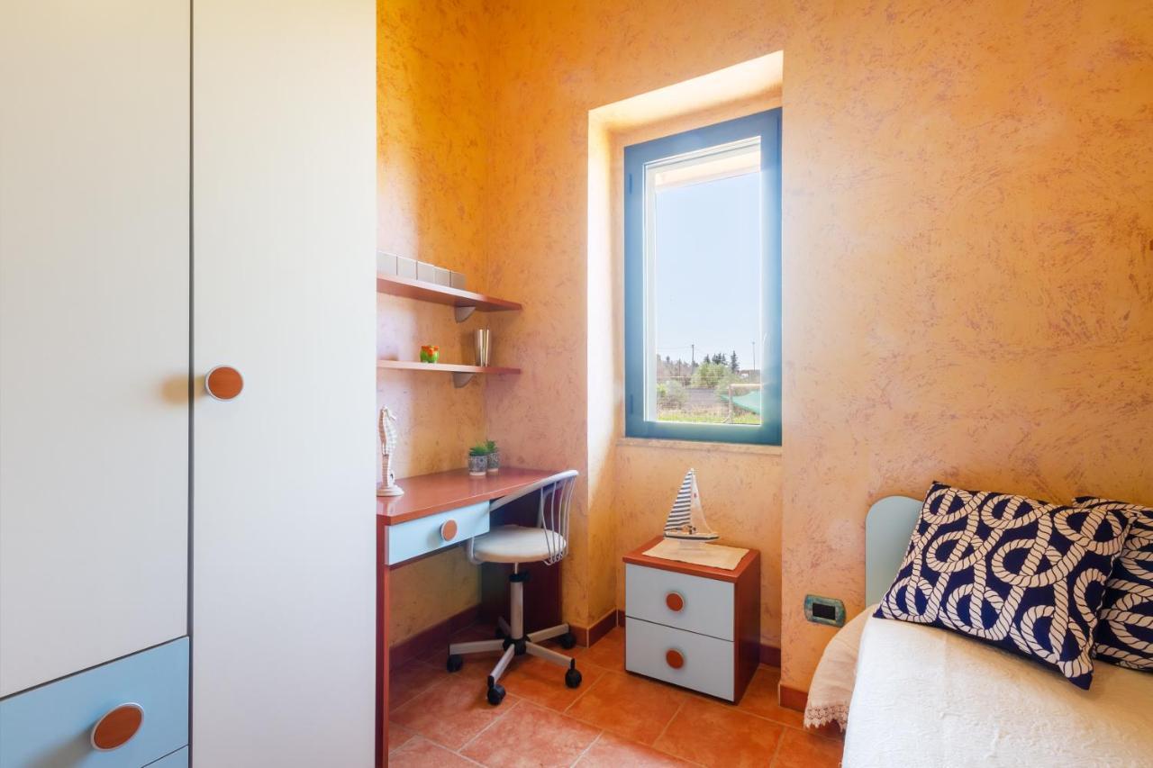 Air-Conditioned Villa In Porto Cesareo With Parking And Bicycles エクステリア 写真