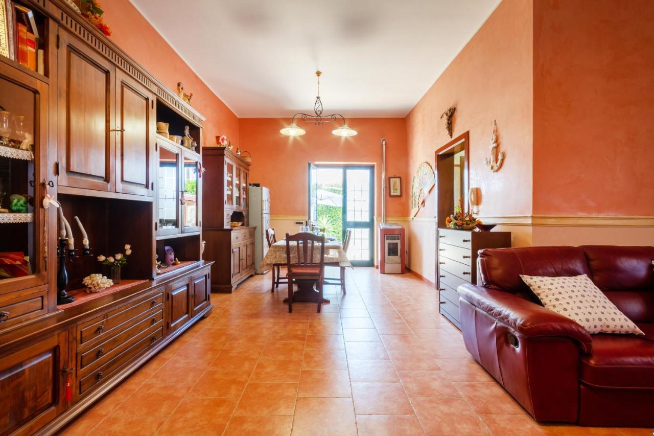 Air-Conditioned Villa In Porto Cesareo With Parking And Bicycles エクステリア 写真